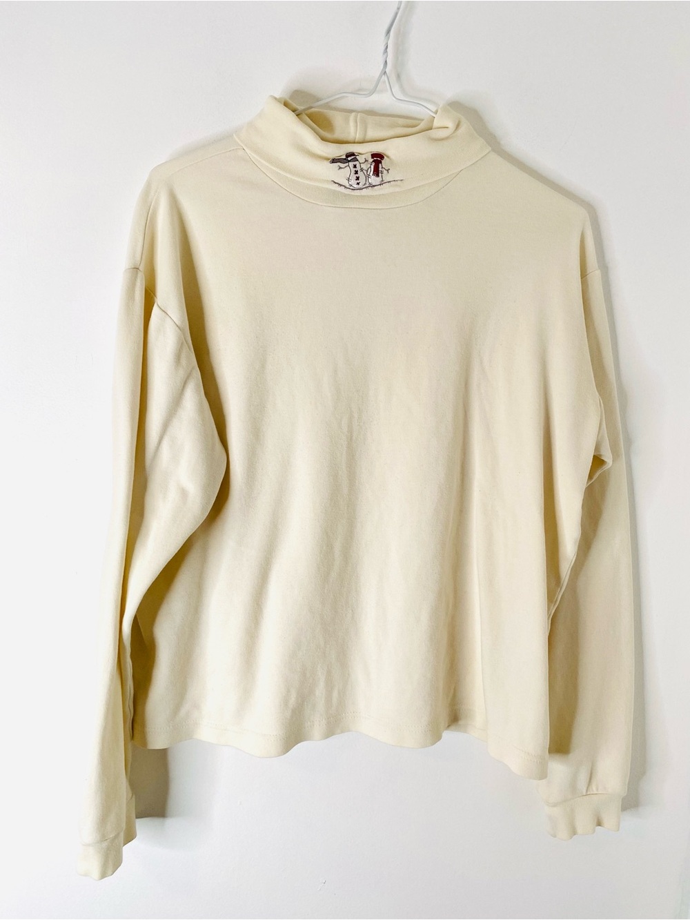 Woolrich Ivory White Snowman Embroidered Turtleneck Long Sleeve Top